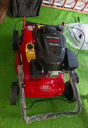 Lawn Mower / Grass Cutting Machine