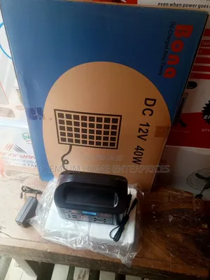 Gold Nexus Power Station 150 Watts With 40 Watts Panel