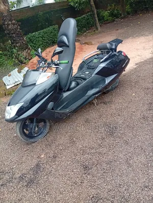 Yamaha Crux 2013 Black