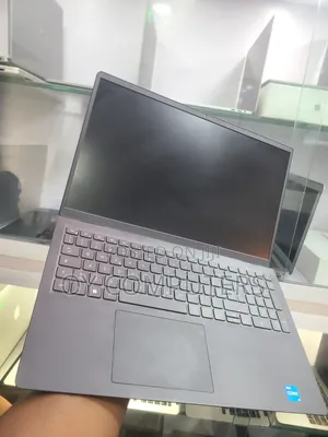 Laptop Dell Vostro 15 3549 16GB Intel Core i5 SSD 256GB