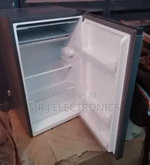 90litre Hisense Single Door Table Top Refrigerator +Warranty