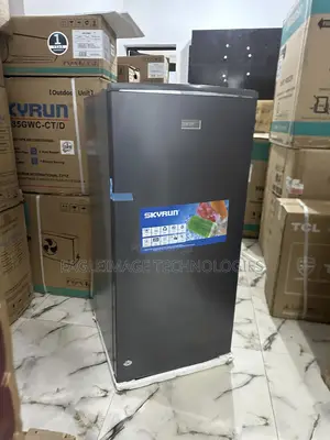 Skyrun BCD-160hc 160l Fridge With Bottle Rack