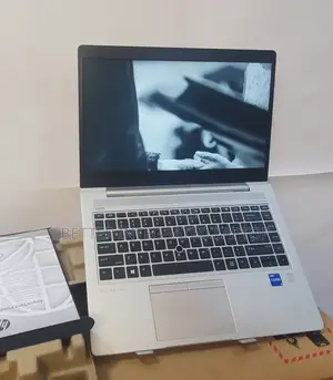 New Laptop HP ProBook 640 G2 8GB Intel Core i5 SSD 256GB