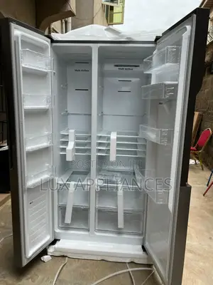 Hisense 519l Side-by-Side Refrigerator With Water Dispenser