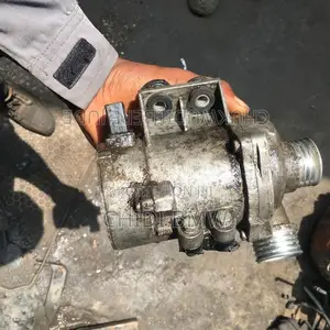 BMW E60 E90 X3 X5 Electric Water Pump