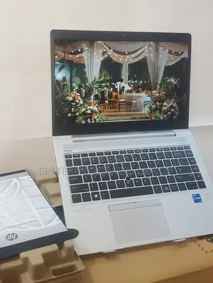 New Laptop HP ProBook 640 G3 8GB Intel Core i5 SSD 512GB