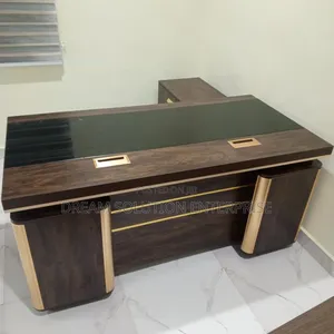 Quality Executive Office Table With Half Glass