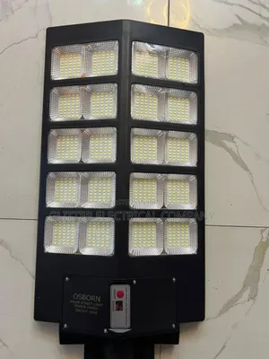 1000 Watts All in One Solar Street Light for Outdoor.
