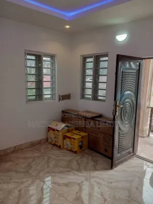 2bdrm Apartment in Ikeja for rent