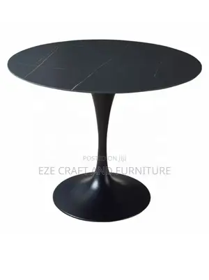 Lounge Lunch Table