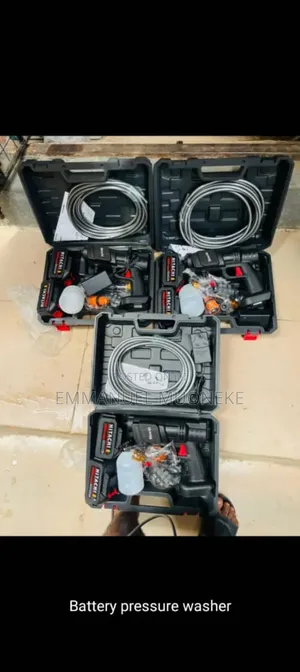 Hitachi Pressure Washer 118v