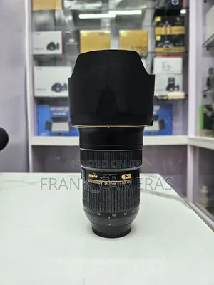 Nikon Lens 24-70mm F2.8