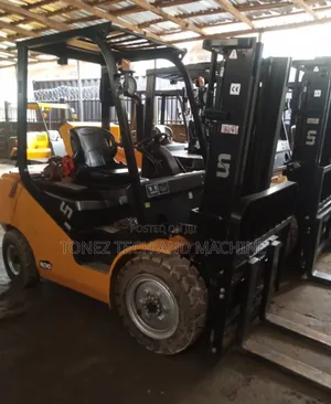 3ton Forklift Machine