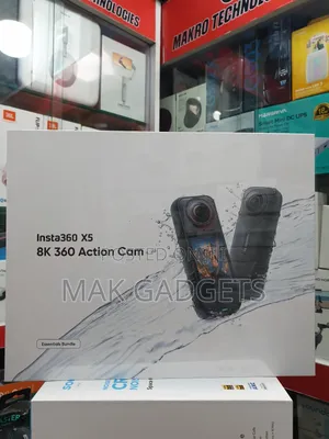 Insta360 X5 Essentials Bundle - Waterproof 360° Action