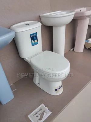Small Sweet Home Toilet