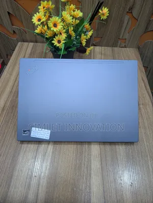 Laptop Lenovo ThinkPad T14 G2 16GB Intel Core i7 SSD 256GB