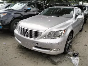 Lexus LS 460 2010 Silver