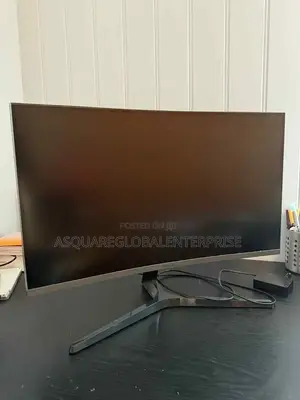 Samsung 27" Curved, Wqhd, 144hz Gaming Monitor.