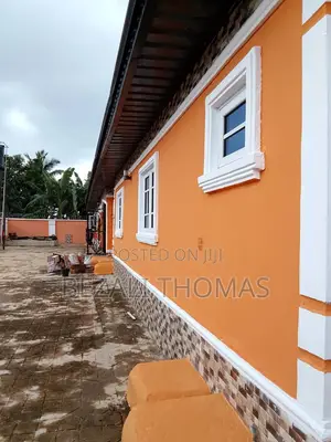 Painting and Screeding