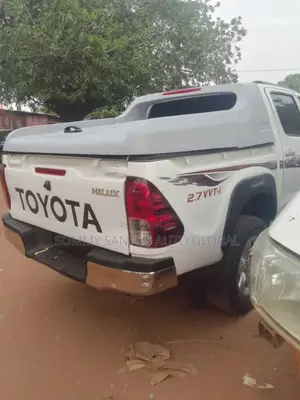 Evolution Booth Cover for Toyota Hilux Pick Up Available