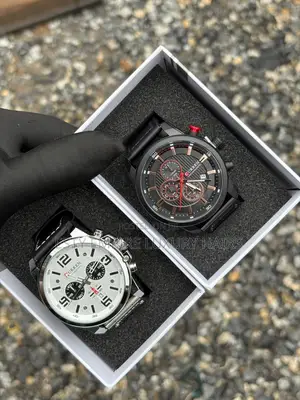 High Quality Luxury Curren Leather Strap Wristwatch