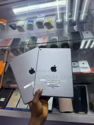 Apple iPad Air 2 32 GB Gray