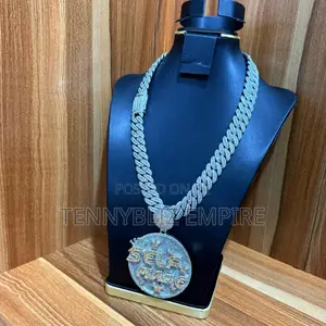 Fully Iced-out Cuban Link With Self Made Medallion