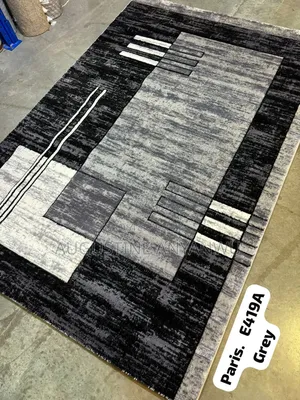 Turkish Quality Center Rug Size 5ft /7ft