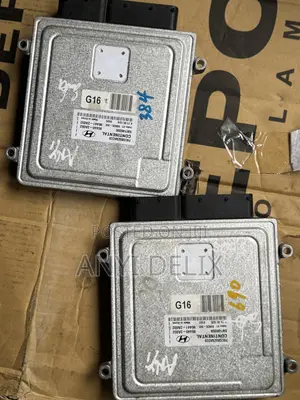 TCM Gear Control Module Hyundai Veloster 95440-2a052 014-018