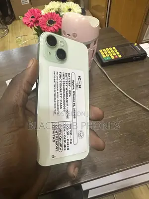 Apple iPhone 15 256 GB Green