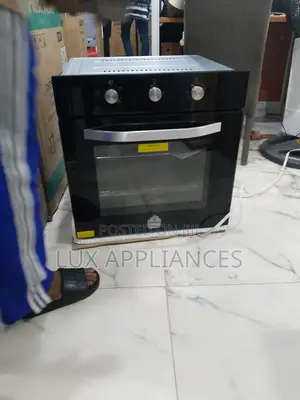 Homestar 75‐Liter Gas Electric Convection Oven