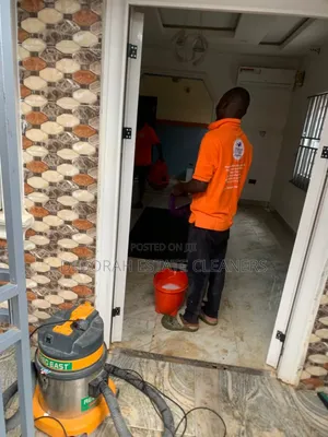 Home Cleaning Staff For Bi Weekly And Monthly Arrangements