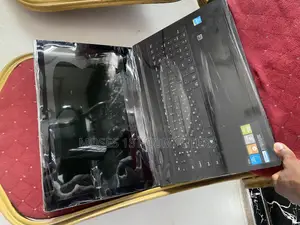 New Laptop Lenovo 4GB Intel HDD+SSD 320GB