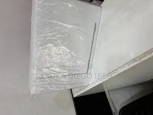 New Laptop Apple MacBook Air 2022 M2 16GB SSD 256GB
