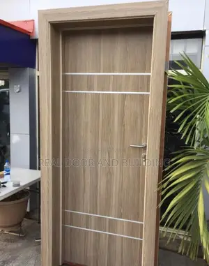 High Quality HDF Wooden Rooms Door. (Yhe90)