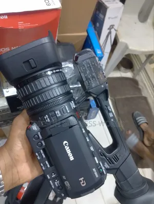 Canon Camera Xf200