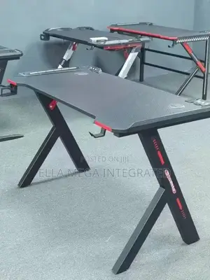Non Adjustable Gaming Table 1.2 Meters