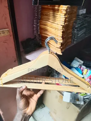 10 Set Wooden Clothes Hanger Without Clips