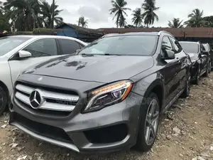Mercedes-Benz GLA 250 2017 Gray