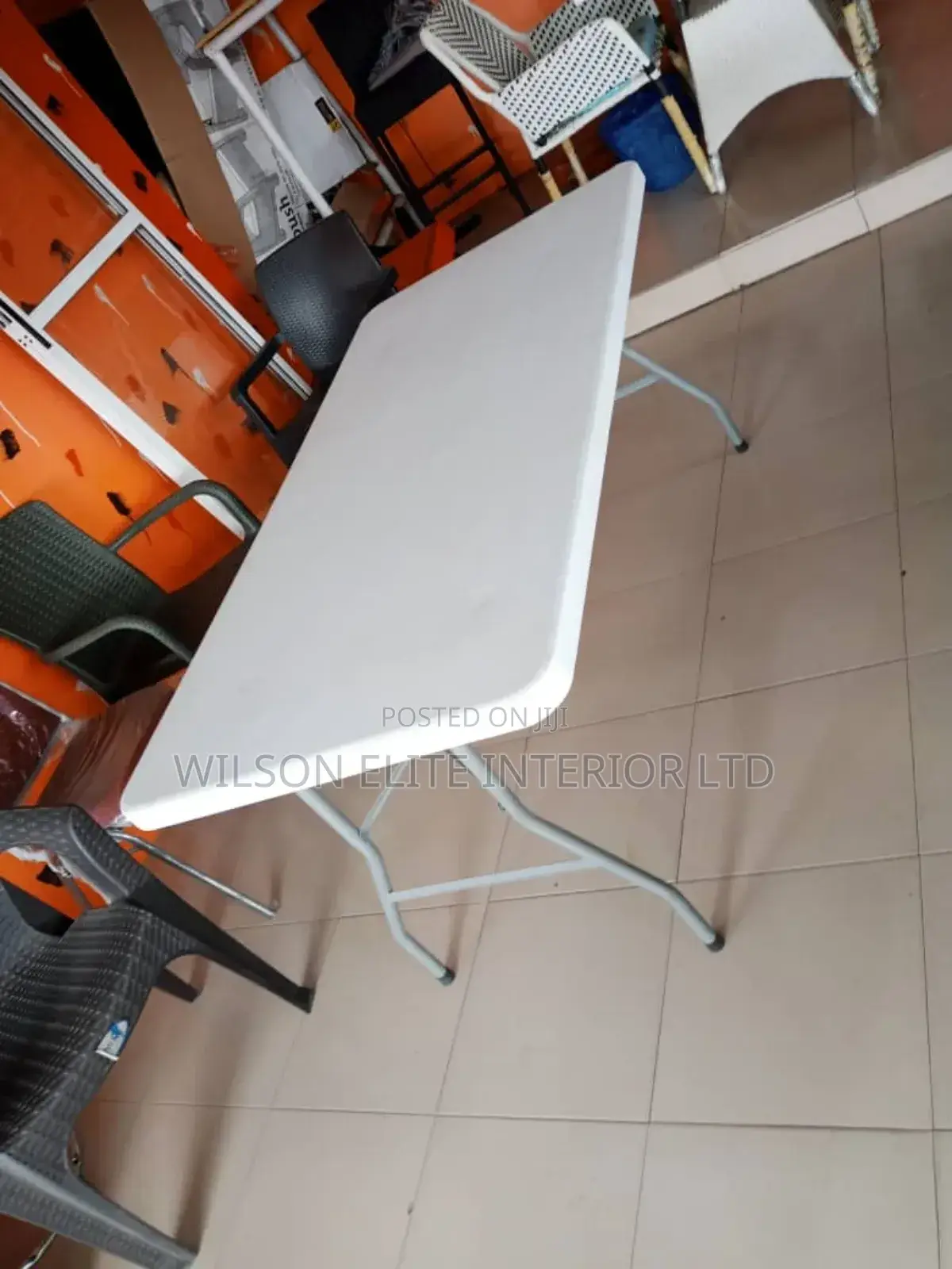 Foldable Leg Plastic Table