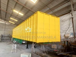 Full Sided Trailer Back