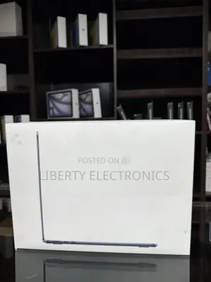 New Laptop Apple MacBook Air 2025 M4 13-Inch 16GB Apple M4 SSD 256GB