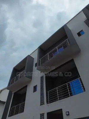 4bdrm Townhouse/Terrace in Gaduwa for sale