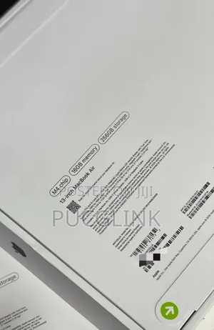 New Laptop Apple MacBook Air 2025 M4 13-Inch 16GB Apple M4 SSD 256GB