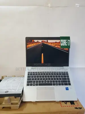 New Laptop HP EliteBook 725 8GB Intel Core i7 SSD 512GB