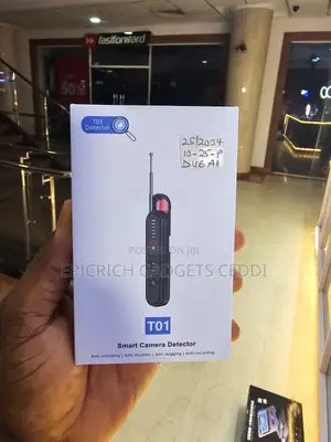 Smart Camera Detector