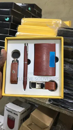 Luxury Keychain Pen Usb Gift Set With Packaging Box