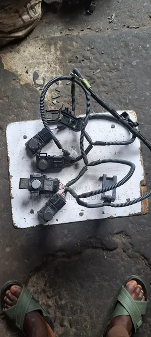 Lexus Rx350 Sensors and Wire Front Bumper