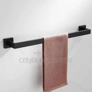 Original Squre Black Towel Rack