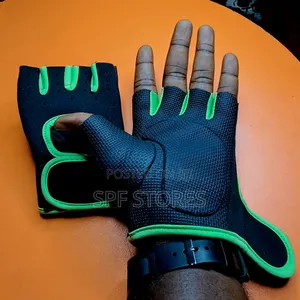Green Unisex Gym Gloves